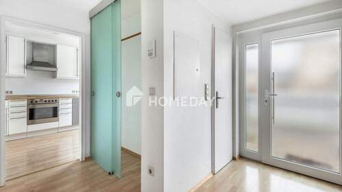 EG Flur - 5 Zimmer Reihenmittelhaus in Bodenheim