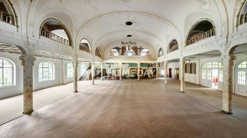 Vorderhaus EG Tanzsaal 4 - 