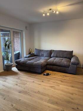 Bild 2 - 4 Zimmer Etagenwohnung zur Miete in Brunsbek