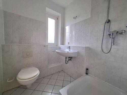 20251113_110408 - 3 Zimmer Etagenwohnung zur Miete in Minden