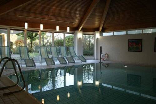 Schwimmbad - 