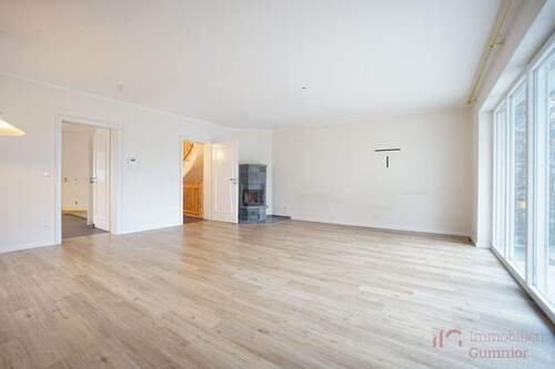 Wohn- und Esszimmer - 