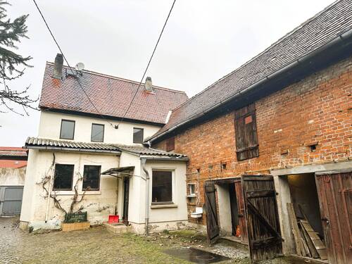 Innenhof Hausansicht - 4 Zimmer Einfamilienhaus in Am Ettersberg