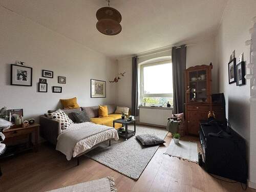 Wohnzimmer - Etagenwohnung mit 79,60 m² in Flensburg zum Kaufen