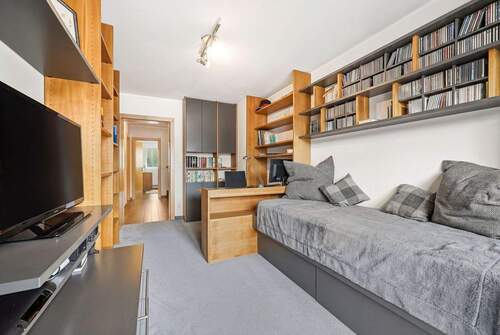 Kinder-/Gäste-/Arbeitszimmer (Zimmer 1) - 