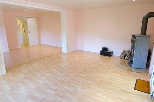 Wohn-Essbereich - RESERVIERT !!! Idyllisches Einfamilienhaus am Waldrand von Gilfershausen!