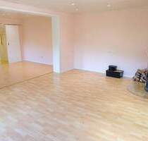 RESERVIERT !!! Idyllisches Einfamilienhaus am Waldrand von Gilfershausen! - Bebra