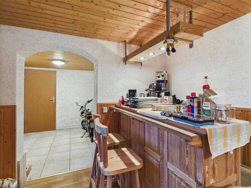 UG Hobbyraum mit Bar - 