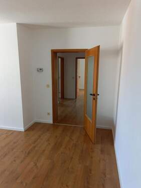 Zimmer + Flur - Etagenwohnung mit 86,40 m&sup2; in Göttingen zum Kaufen