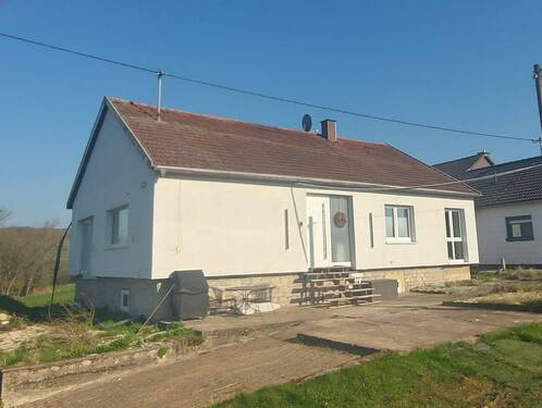 Aussenansicht - Wohnen auf einer Ebene für Naturliebhaber