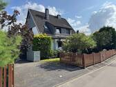 Vorderansicht - 8 Zimmer Einfamilienhaus zum Kaufen in Mönchengladbach