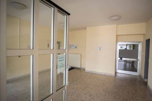 Hauseingang - 7 Zimmer Büro in Oberursel (Taunus)