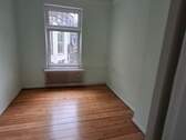 Zimmer 1 - 3 Zimmer Etagenwohnung in Hamburg