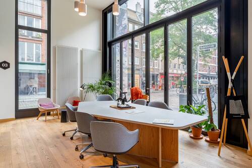 Business-Lounge 2.jpg - 