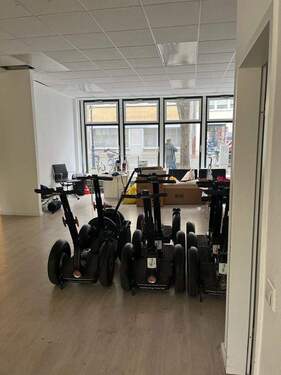 Bild 2 - Gewerbeobjekt (Büro, Produktion, Verkauf) zum Kaufen in Köln