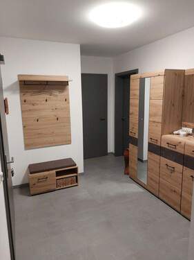 Flur (von der Wohnungstür aus) - 