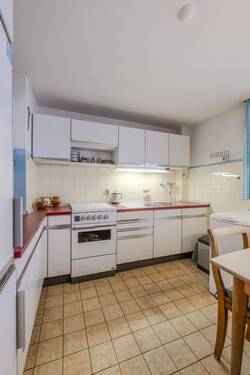 Einbauküche 3-Zimmer-Whg. - Etagenwohnung mit 120,10 m&sup2; in Ludwigsburg zum Kaufen