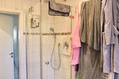 Detailaufnahmen Badezimmer EG - 