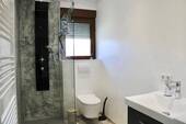 Tageslichtbad mit Dusche 1. OG - 