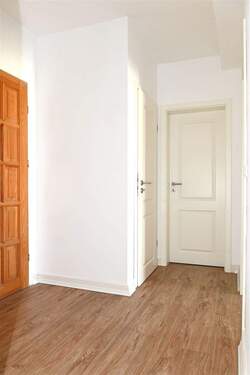 Flur - Etagenwohnung mit 50,00 m² in Stralsund zur Miete