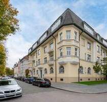 AIGNER - Einzigartige Galeriewohnung im denkmalgeschützten Altbau von 1911 in Nymphenburg - München Neuhausen-Nymphenburg