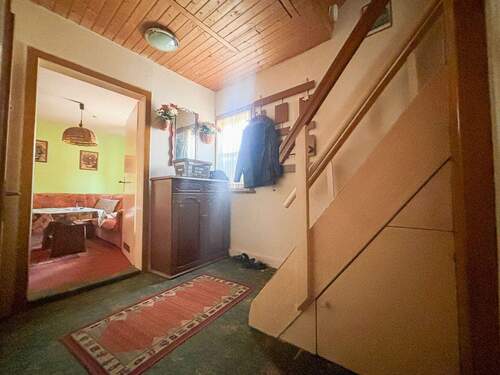 13 Flur Zwischenetage - 