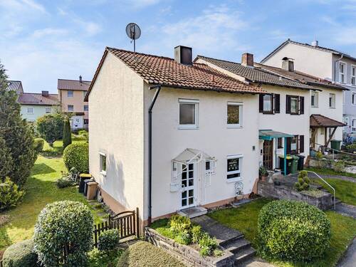 Charmantes Reiheneckhaus mit großem Garten – perfekt für Familien & Paare - Charmantes Reiheneckhaus mit großem Garten - perfekt für Familien & Paare