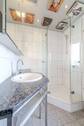 Tageslichtbad mit Dusche - 
