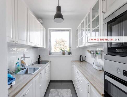 2 - 3 Zimmer Etagenwohnung in Berlin