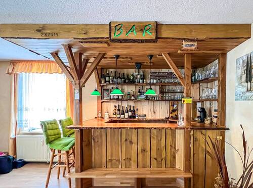 Bar - 