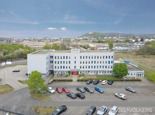 Bild 1 - Investitionsmöglichkeit oder Selbstnutzung - Bürokomplex mit Laboren in zentraler Lage von Homburg!