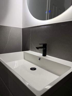 Waschbecken - 2 Zimmer Etagenwohnung in Hamburg