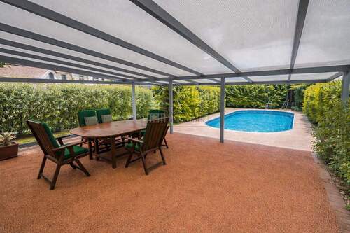 Sommer genießen mit Freunden - 4 Zimmer Mehrfamilienhaus, Wohnhaus zum Kaufen in Berlin