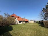 Nebengebäude - Einfamilienhaus mit 178,00 m&sup2; in Burgdorf zum Kaufen