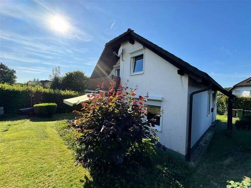 Garten-Ansicht - 4 Zimmer Einfamilienhaus in Schmallenberg