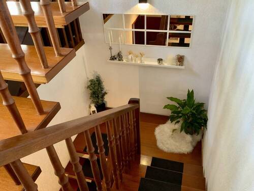 Treppe zwischen EG und OG - 