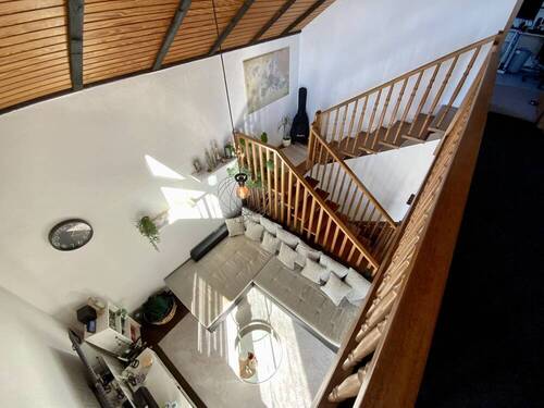 Blick von der Galerie in den Wohnraum - 