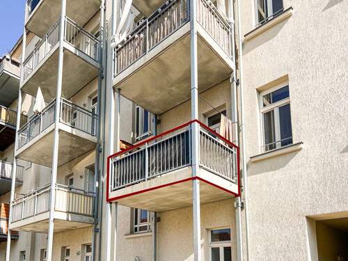 Blick auf den Ost-Balkon - 3 Zimmer Etagenwohnung zum Kaufen in Leipzig