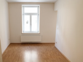 Schlafzimmer mit Ankleide - 