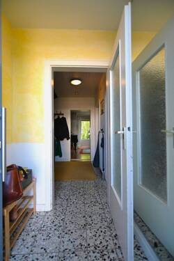 Flur - 6 Zimmer Reihenmittelhaus in Lübeck