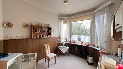 Küche Hochparterre - 8 Zimmer Doppelhaushälfte in Wilhelmshaven