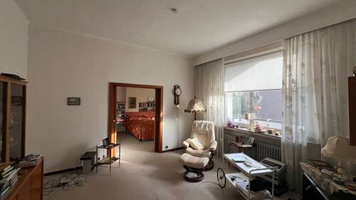 Zimmer Hochparterre - Doppelhaushälfte mit 241,20 m² in Wilhelmshaven zum Kaufen