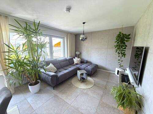 Wohnzimmer - Reihenmittelhaus mit 118,00 m² in Buchloe zum Kaufen