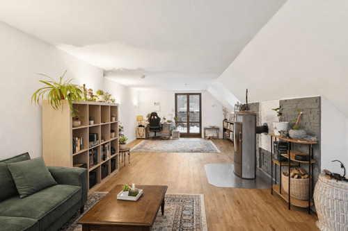 Wohnzimmer - 2 Zimmer Etagenwohnung zum Kaufen in Hamburg