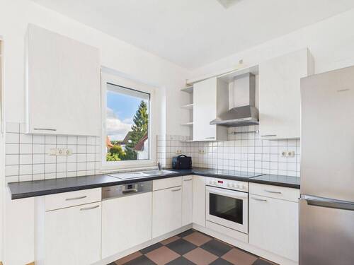 b81513d2-1b24-421a-94a0-9fc74d3ff16d - 