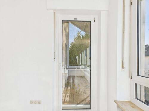 692dd496-1e43-46a3-97f0-eeb4b61486c5 - 