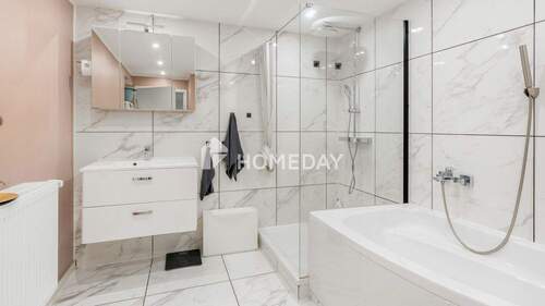 1. OG Badezimmer 2 1 - 