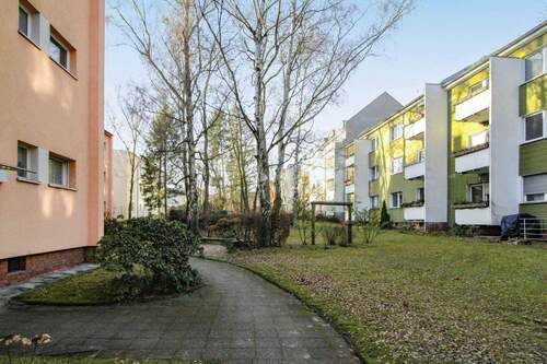 Weg zur Wohnung - 