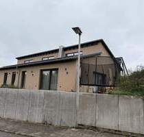 Modernes Wohnen auf einer Ebene - Bungalow mit Galerie - Crailsheim Jagstheim