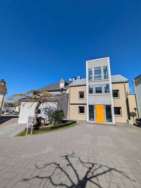 Ansicht - Haus mit zwei Wohnungen in Irsch zu verkaufen